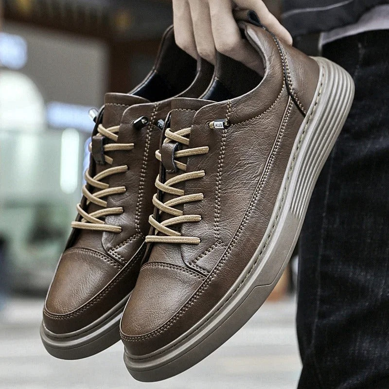 Men’s Low-Top Sneakers with Tonal Stitching and Lace-Up Closure
